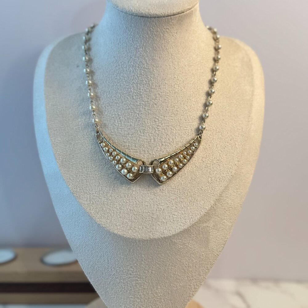 Vintage Rhinestone & Glass Pearl Collar